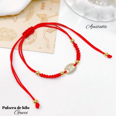 pulsera hilo rojo con dije en tendencia 