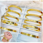 Super promocion en pulsera catier y clavo 10 por 20$oro chino