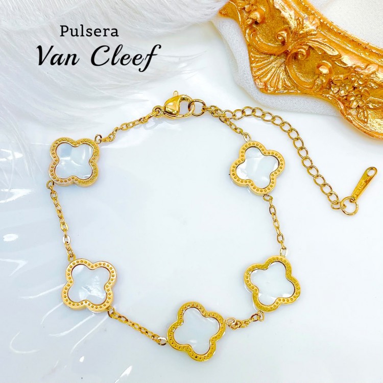 pulsera van cleff en tendencia