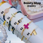 Pulsera ajustable color y dijes 10&