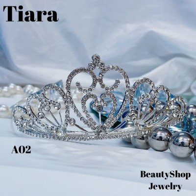 corona con pedreria elegante m