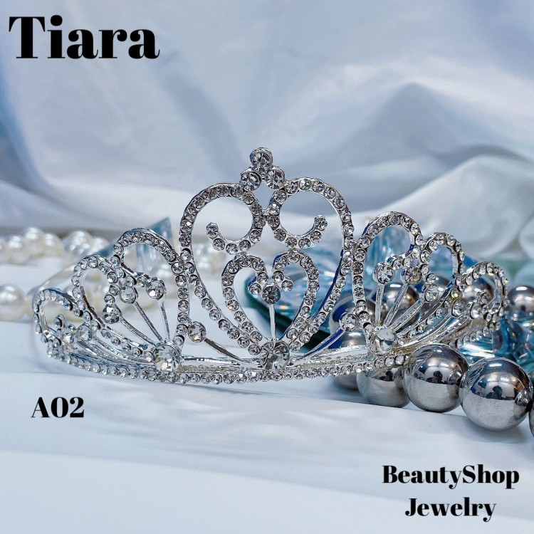 corona con pedreria elegante m