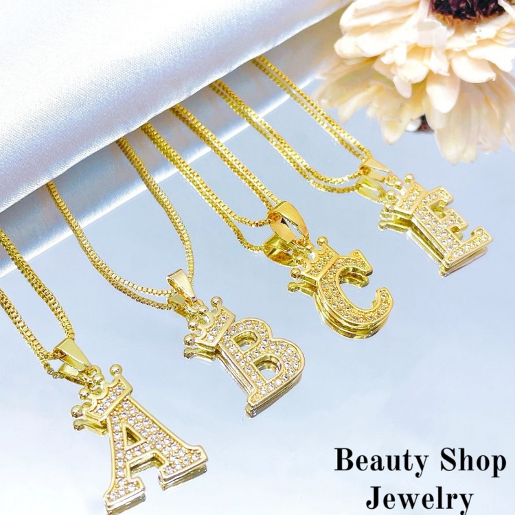 Cadena letra corona oro chino (&9.5) Cadena letra corona oro chino (&9.5)