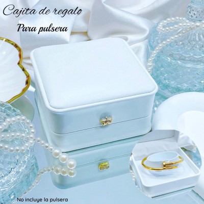 Cajita regalo de pulsera semicuero (2.7*) 15&