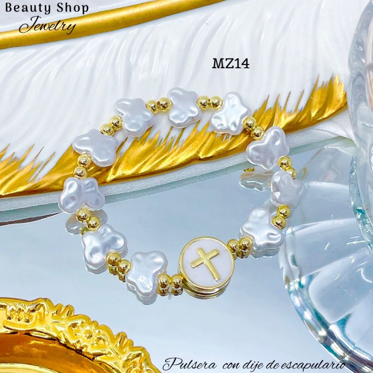 Pulsera con dije de escapulario 10& (1.92*)