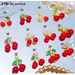 cadena con dije cereza con cadena ajustable solo dije 1.5$ (con cadena sencilla 9&）