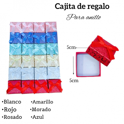 Cajita de anillo medida 5cm X 5cm 