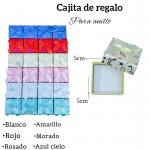 Cajita de anillo medida 5cm X 5cm 