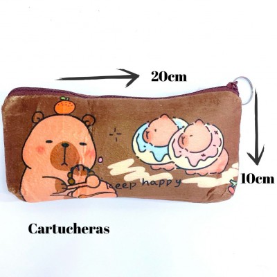 cartuchera capibara y labubu