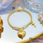 #T pulsera eslabon con dijes corazon 13.50&