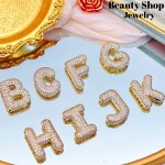 cadena con Dije letra brillante oro chino (solo dije 3$ 19.8&)