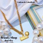 cadena con dije caballero acero
