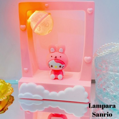 Lampara saturno con sanrio