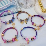 pulsera ajustable con charms 22&