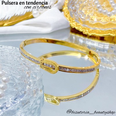 Pulsera en acero con pedrería
