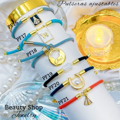 Pulsera ajustable color y dijes 10&