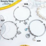 #H Pulseras Rígidas Con Dijes Oro Chino 16& #H Pulseras Rígidas Con Dijes Oro Chino 16&