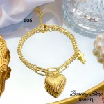#T pulsera eslabon con dijes corazon 13.50& #T pulsera eslabon con dijes corazon 13.50&