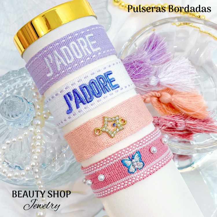 Pulseras tela bordada 
