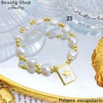 Pulsera con dije de escapulario Pulsera con dije de escapulario