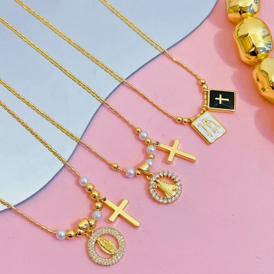cadena con Dijes religiosas 19.50&