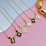 cadena con Dijes religiosas 19.50&