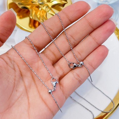 cadena ajustable tipo aguja platiado (7.50&)