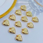 dije inicial Corazon oro chino 11&