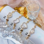 pulsera Gucci con dije oro chino Agotado